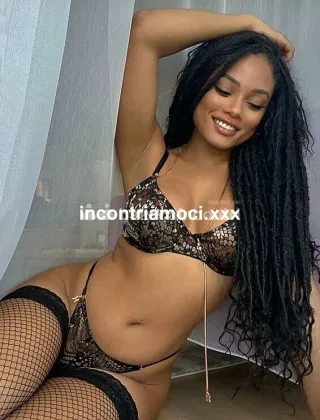 3510488464 - Escort Milf Catanzaro