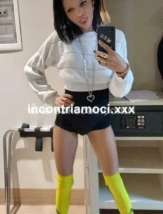 3717846056 - Adrianaaaaaaa E Ritornataaaaaa