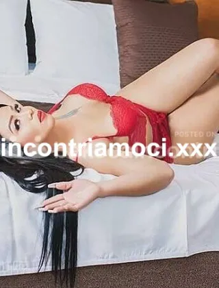 3534642772 - Trans Mistress Trieste