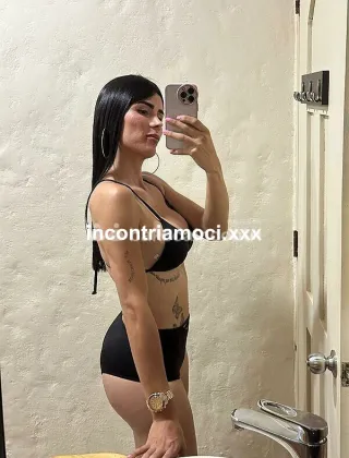 3332992903 - Trans Mistress La spezia
