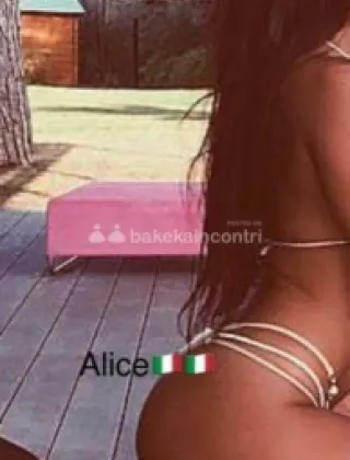 3311921800 - Martina Italianissima Zona Lambrate