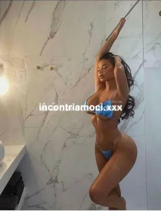 3512292337 - Sexy Zoccola Da Scopare Bella Maialina