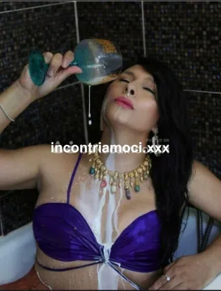 3444871852 - Trans Milf Roma