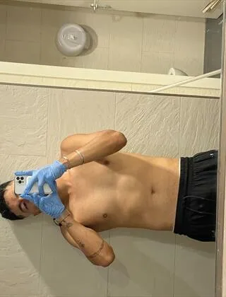 3520700999 - Ragazzo Impazzito Per Tronmbaa 3520700999