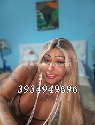3934949696 - ( ( ) Marcella Pauzuda Trans Affascinante E