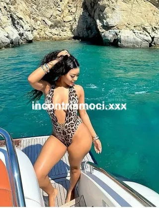 3279123667 - Sono Naturale, Ho Le Gambe Lunghe, Il Mio Corpo Ha