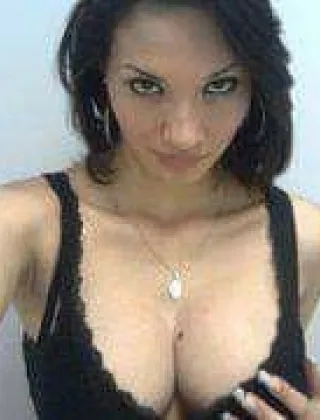 3884773177 - Foto Reale Ylari Per Te Fino A Notte 3884773177