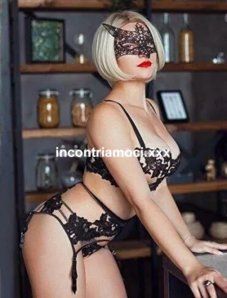 3279578270 - Escort Milf Vibo Valentia