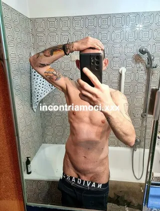 3760176258 - Singolo Cerca Incontro