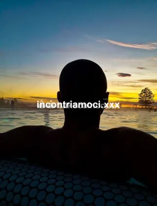 3513034504 - Ragazzo Italiano In Cerca Di Momenti Di Piacere