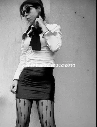 3884577641 - Splendida Ragazza Di Roma Solo Per Masturbazione