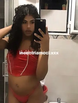3925524467 - Ragazza Trans Brasiliana Di 18 Anni Vogliamo