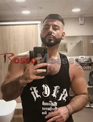 3895237130 - Luca Rimini 28 Gay Lucca