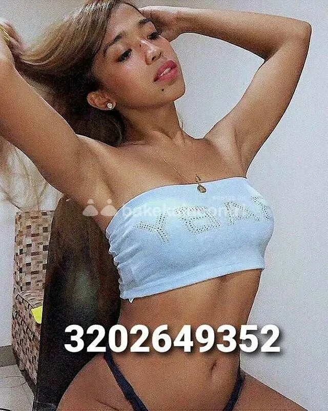Novita Samantha Bocca F
