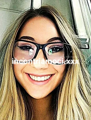 3534854009 - Trans Bisex Cerca Donne E Coppie Per Amicizia E