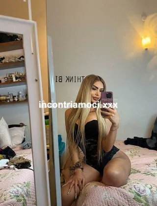 3929494172 - ???Nuova Ragazza ?Vera Caldissima, Preliminari
