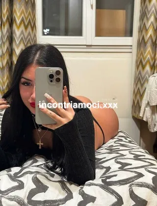 3508491730 - Solo Per Mani Esperte Videochiamate Hot Con Una