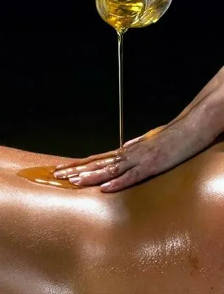 3512753202 - Sensuale Massaggio...emozioni Piacevoli....