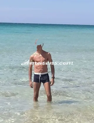 3470718457 - Cerco Coppia O Singola