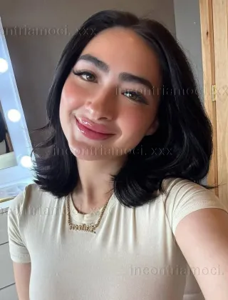 3445724287 - Escort Girl