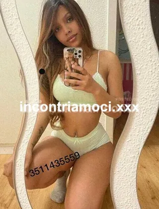 3511435559 - In Tour Italocubana? Nicol ?Per Poco A Trento