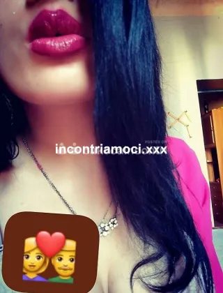3241858621 - Solo X Stasera Car Sex Mia Moglie Ti Fa Una Bella