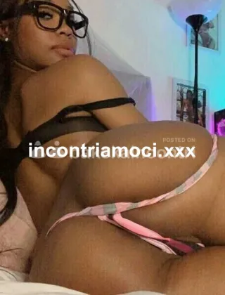 3891975040 - Amanda A Pontedera ?Studentessa 26Enne