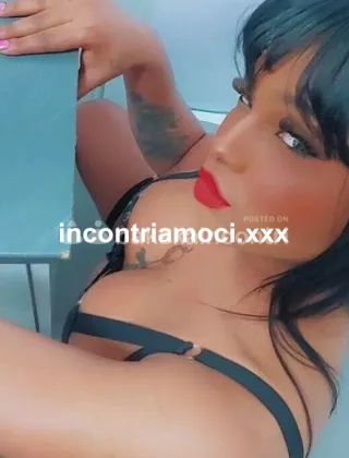 3762387746 - Andrea Alexandra