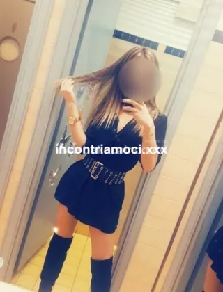 3669967977 - Appena Arrivata Nina Trans Asiatica Un Misto Di