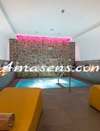 3318801063 - Massaggiatore Con Spa
