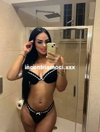 3343065729 - Pietramellara Rous Guevara Top Trans Una Vera??