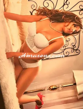3932172114 - ?App. Arrivata Per Pochi Giorni Valentina Da