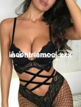 3293390296 - Sofia, Regina Dei Preliminari, Molto Calorosa E